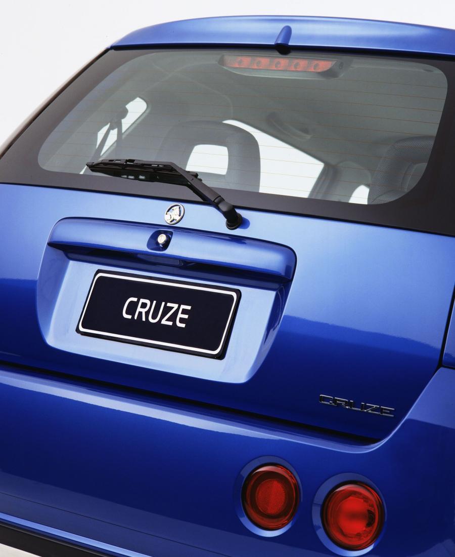  Holden Cruze 2002 года  (фото 50 из 76)
